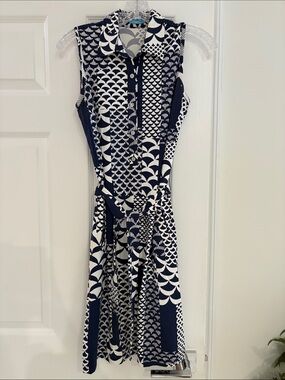 Sleeveless Navy and White Patterned J McLaughlin Shirt Dress with Tie Waist